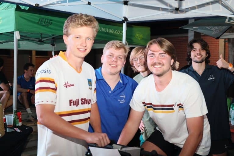 Studente trap 3 650 km tydens AfriForum Jeug se derde Trap vir jou Toekoms-fietsryuitdaging